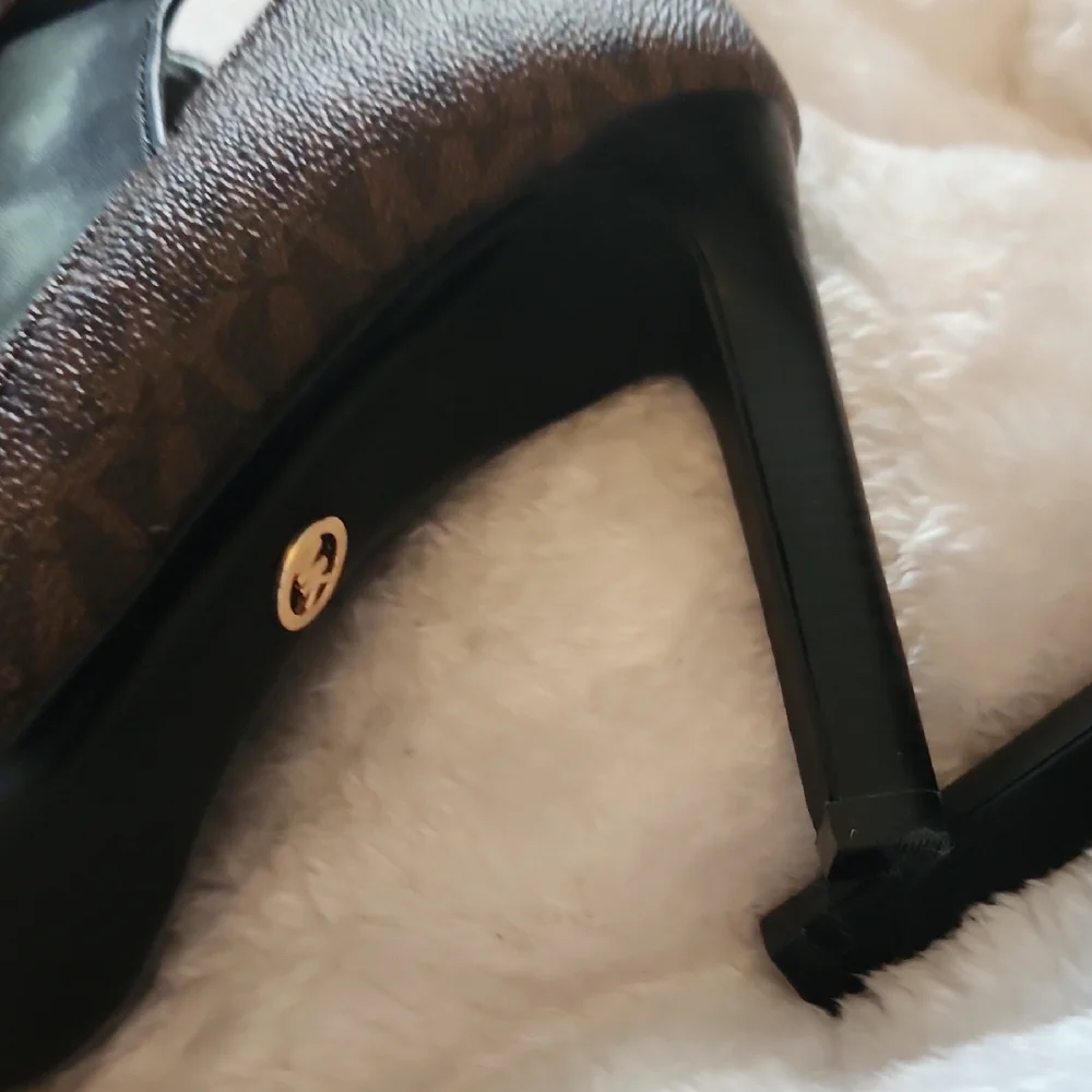 MICHAEL Michael Kors Black and Brown Peep-Toe Heels - Picture 5 of 5